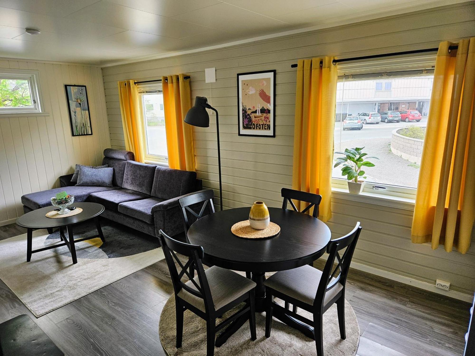 Leilighet I Svolvaer Sentrum Luaran gambar